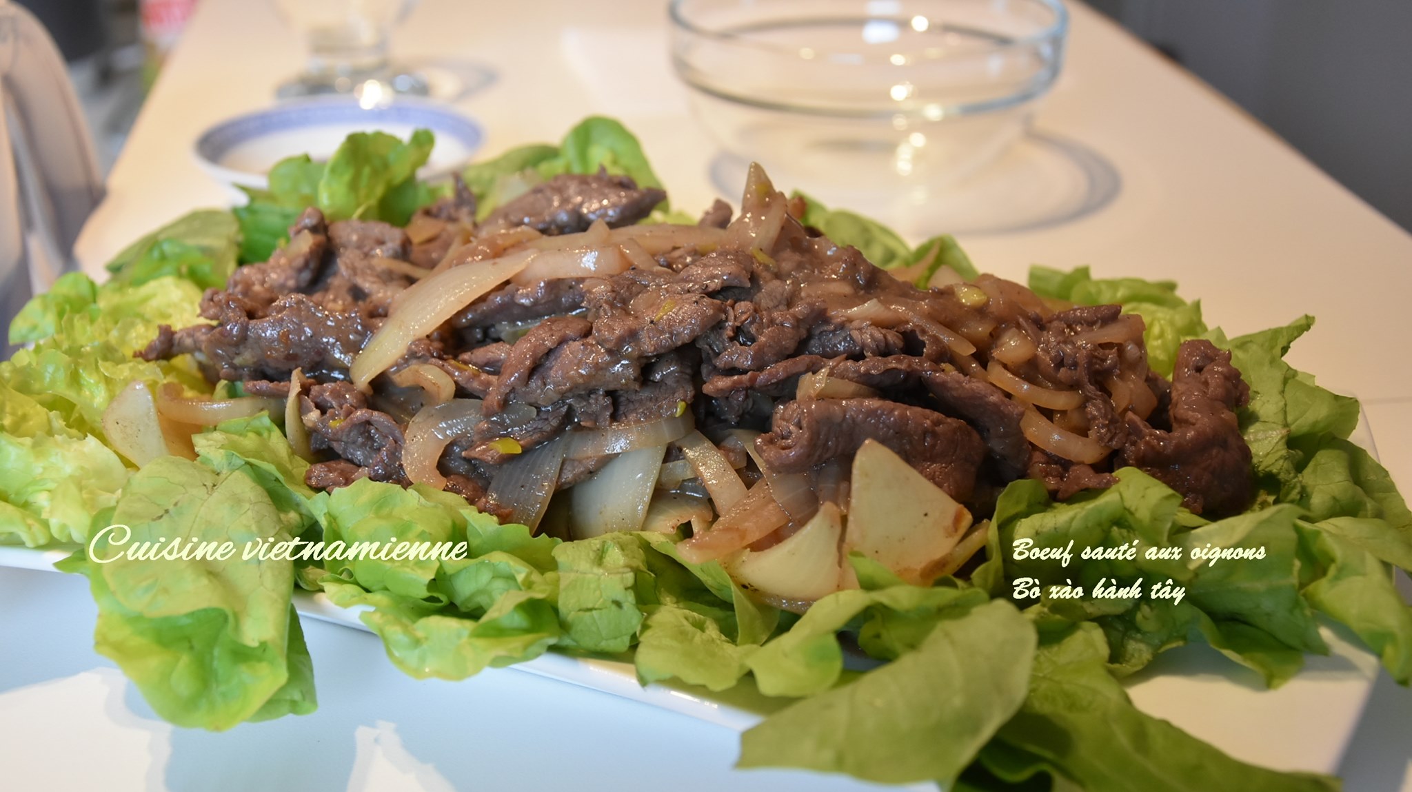 Bœuf sauté aux oignons (Recette simple) – Bò Xào Củ Hành Tây