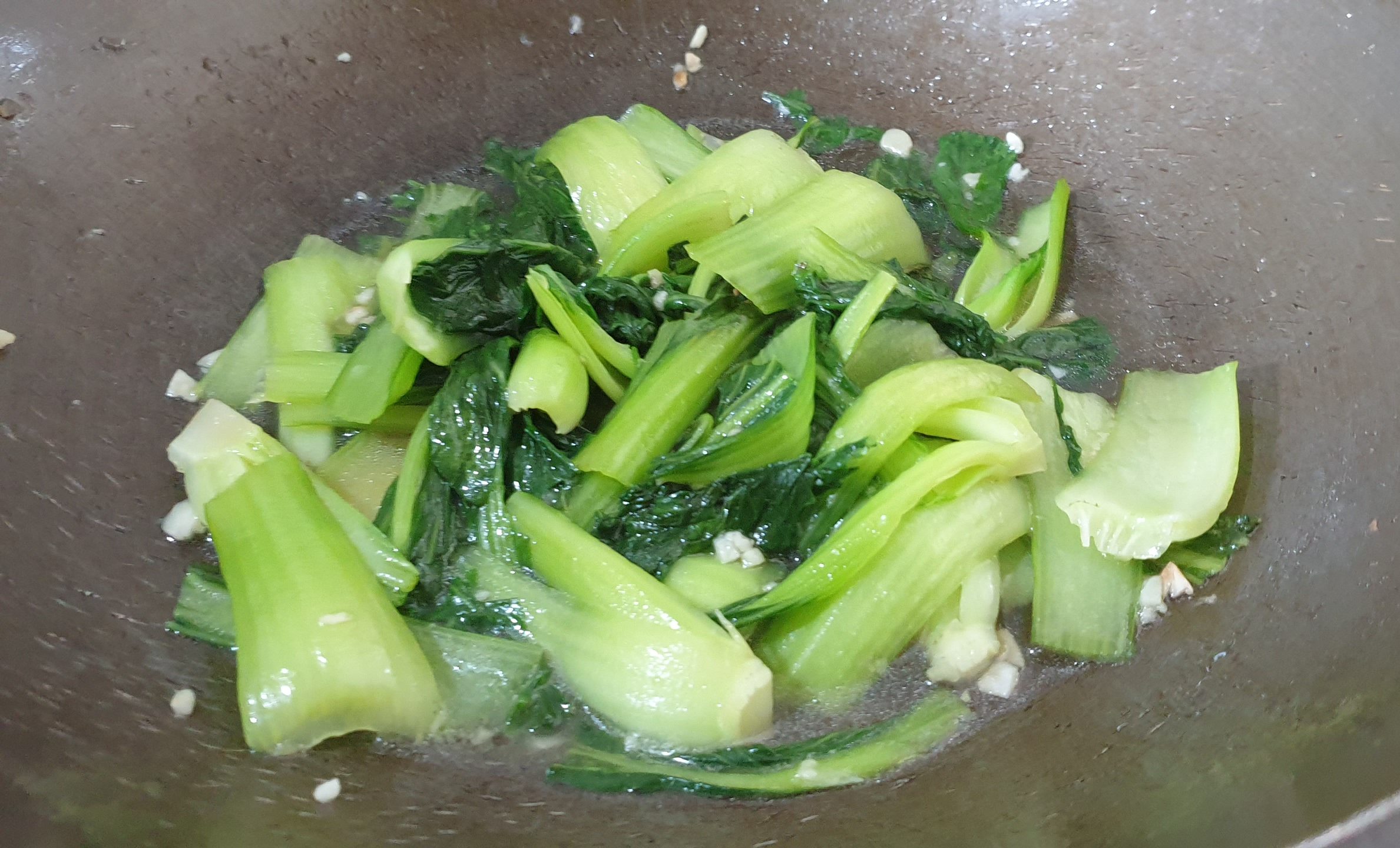Bok choy sauté à la sauce d’huîtres - www.tulinhduong.com